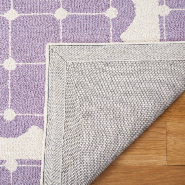 Safavieh Safavieh Kids Sfk927V Purple/Ivory Rug.