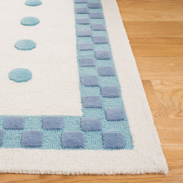 Safavieh Safavieh Kids Sfk930M Ivory/Blue Rug.