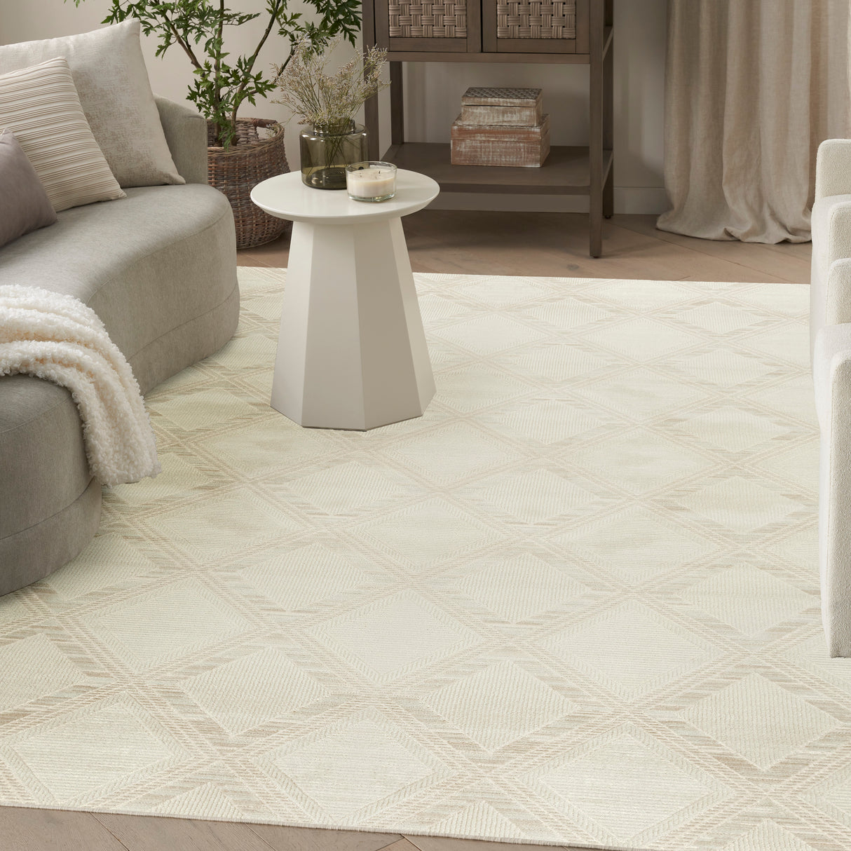 Nourison Serenity Home SRH11 Ivory Contemporary Area Rugs
