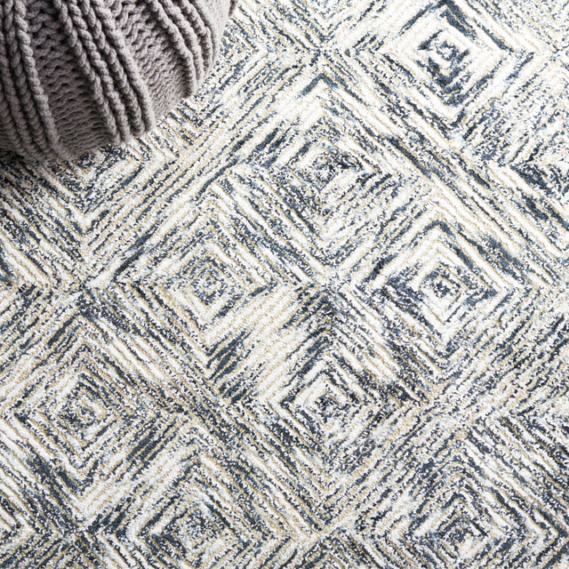 Safavieh Soho Soh125Y Ivory/Green Rug.