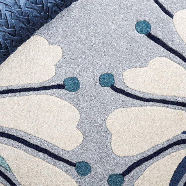 Safavieh Soho Soh826M Blue/Ivory Rug.