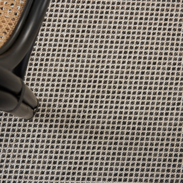 Nourison Courtyard COU01 Machine Made Ivory, Charcoal Rug