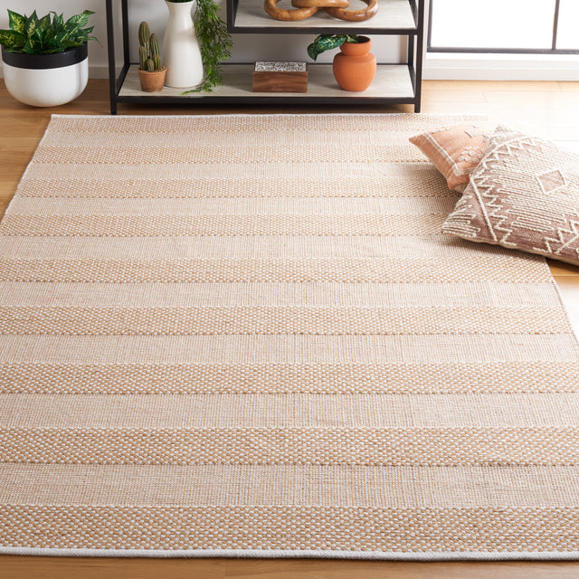 Safavieh Striped Kilim Stk802D Ivory/Gold Rug.