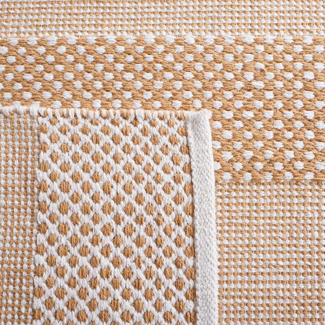 Safavieh Striped Kilim Stk802D Ivory/Gold Rug.