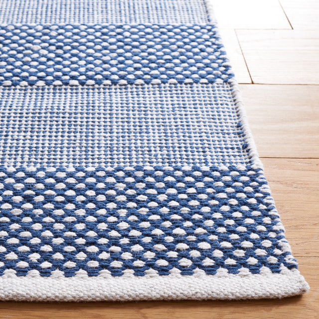 Safavieh Striped Kilim Stk802M Ivory/Blue Rug.