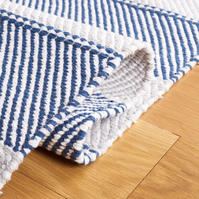 Safavieh Striped Kilim Stk803F Grey/Blue Rug.