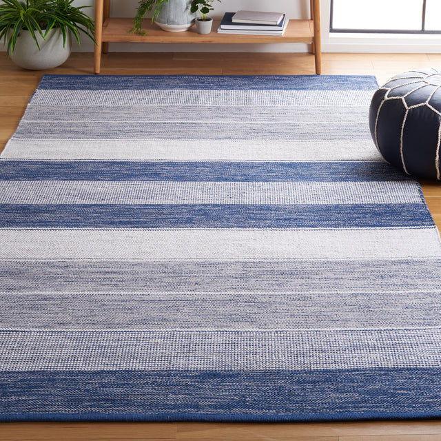 Safavieh Striped Kilim Stk804M Grey/Blue Rug.