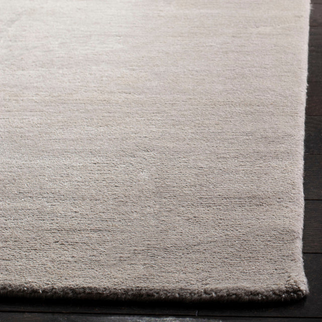 Safavieh Tibetan Tb837A Cream/Stone Rug.