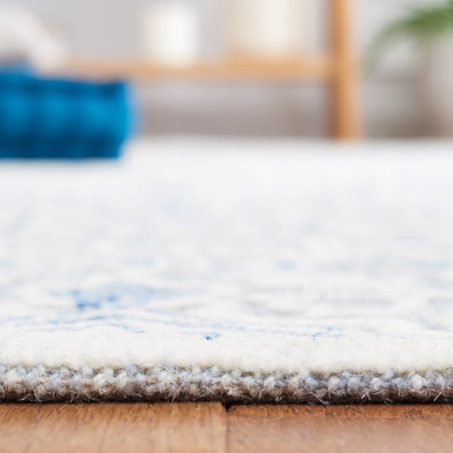 Safavieh Trace Trc304M Blue/Ivory Rug.
