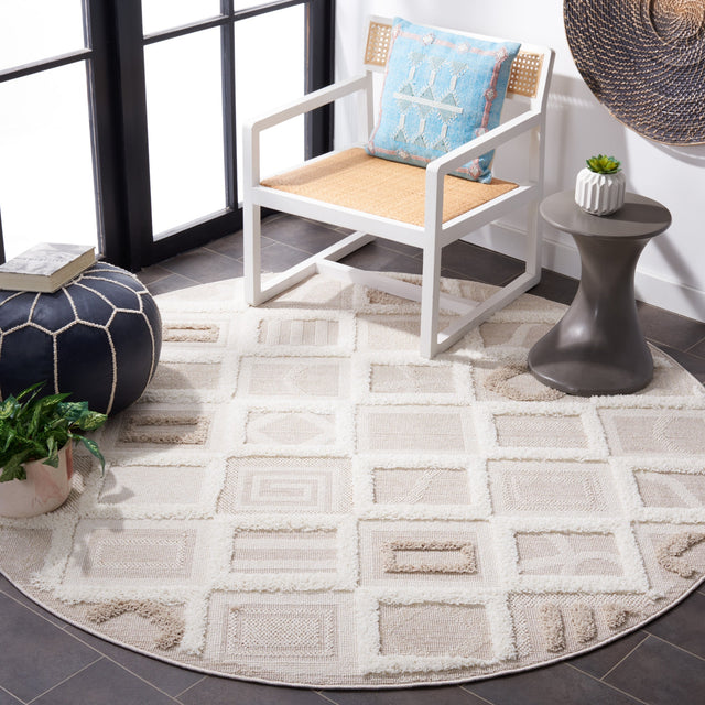 Safavieh Trends Trd108B Beige/Ivory Rug.