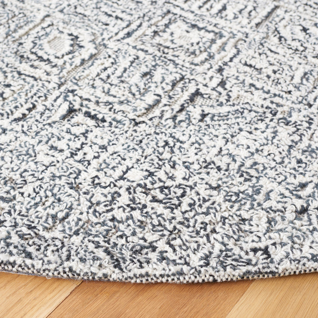 Safavieh Textual Txt201Z Black/Ivory Rug.