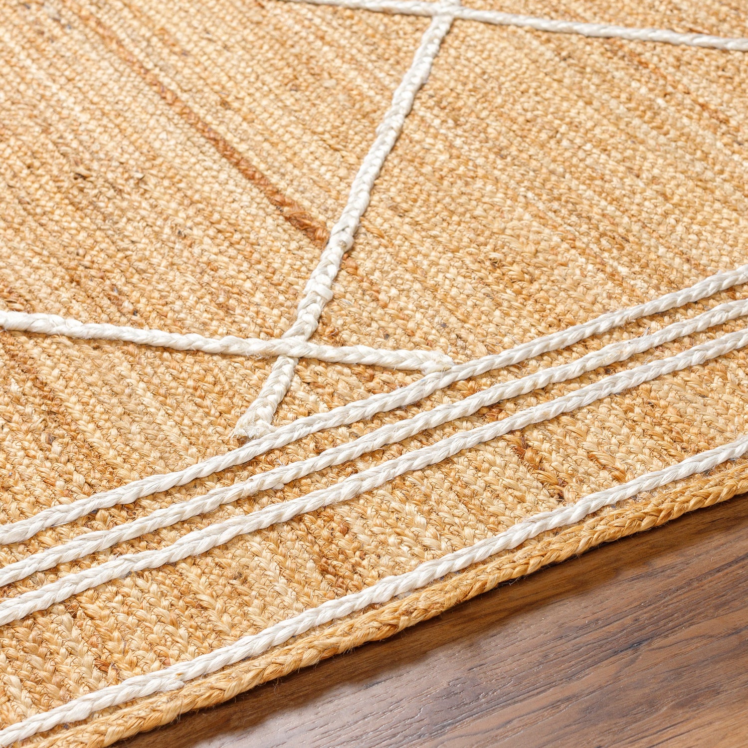 Surya Luci Uci-2303 Tan Rug.
