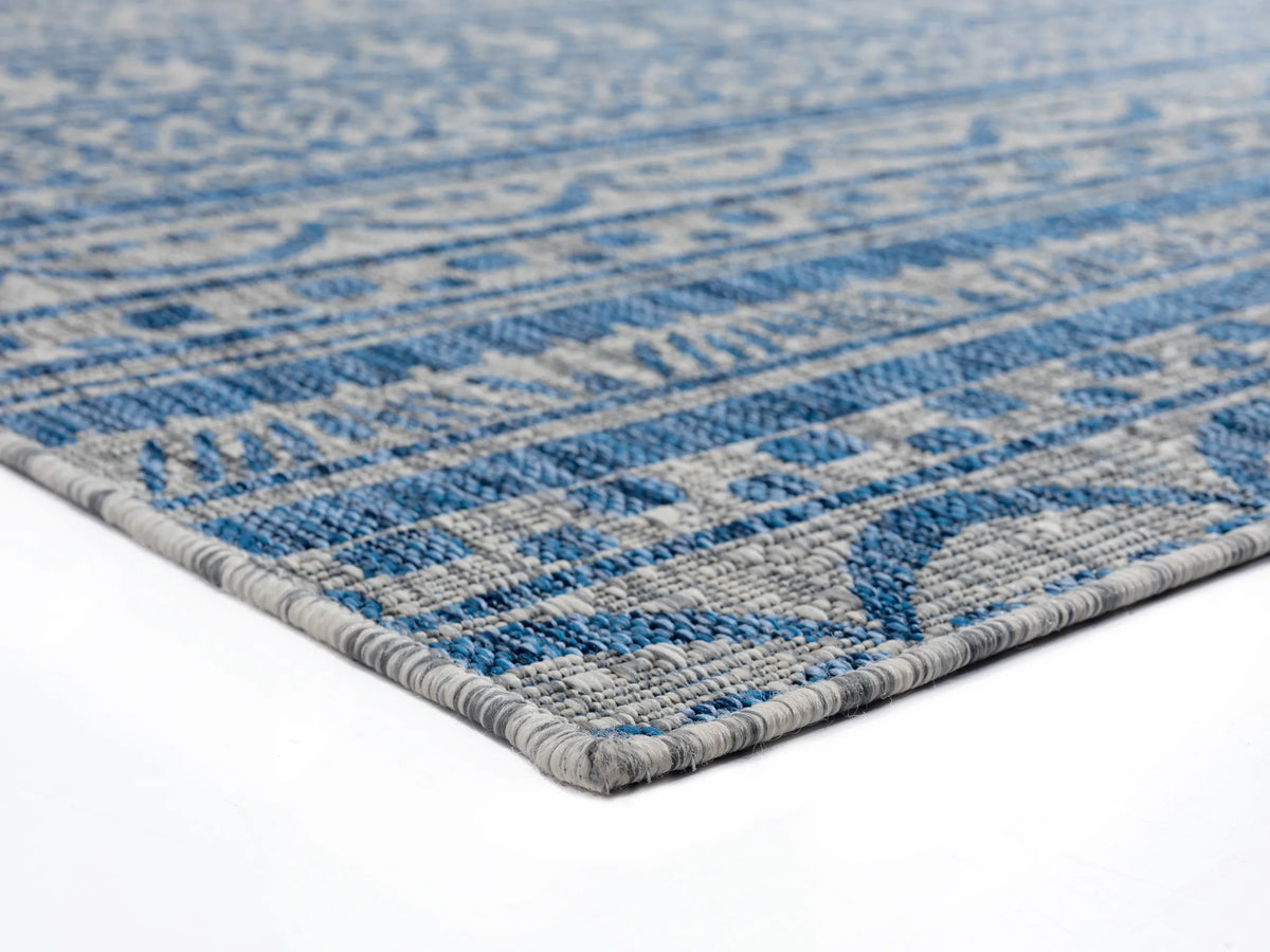 United Weavers Augusta Diani Blue Rug - angle view