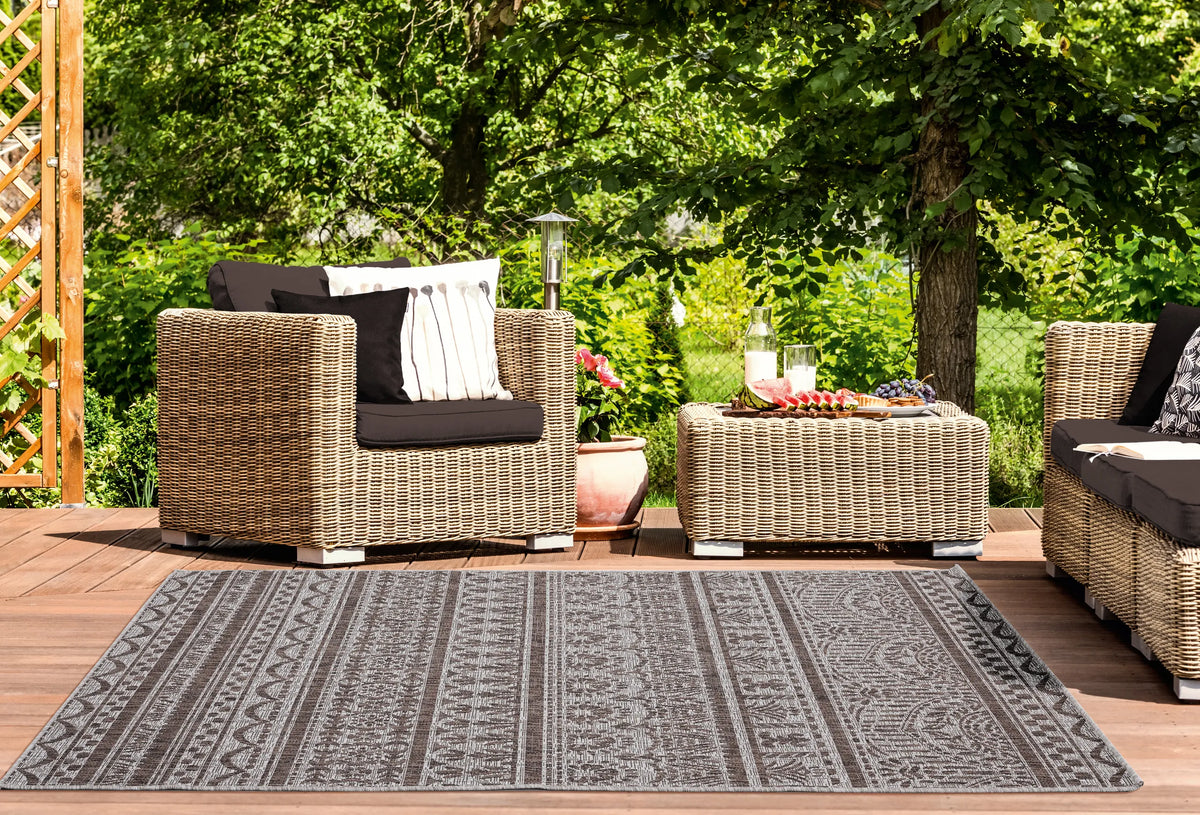 United Weavers Augusta Diani Brown Rug - room scene