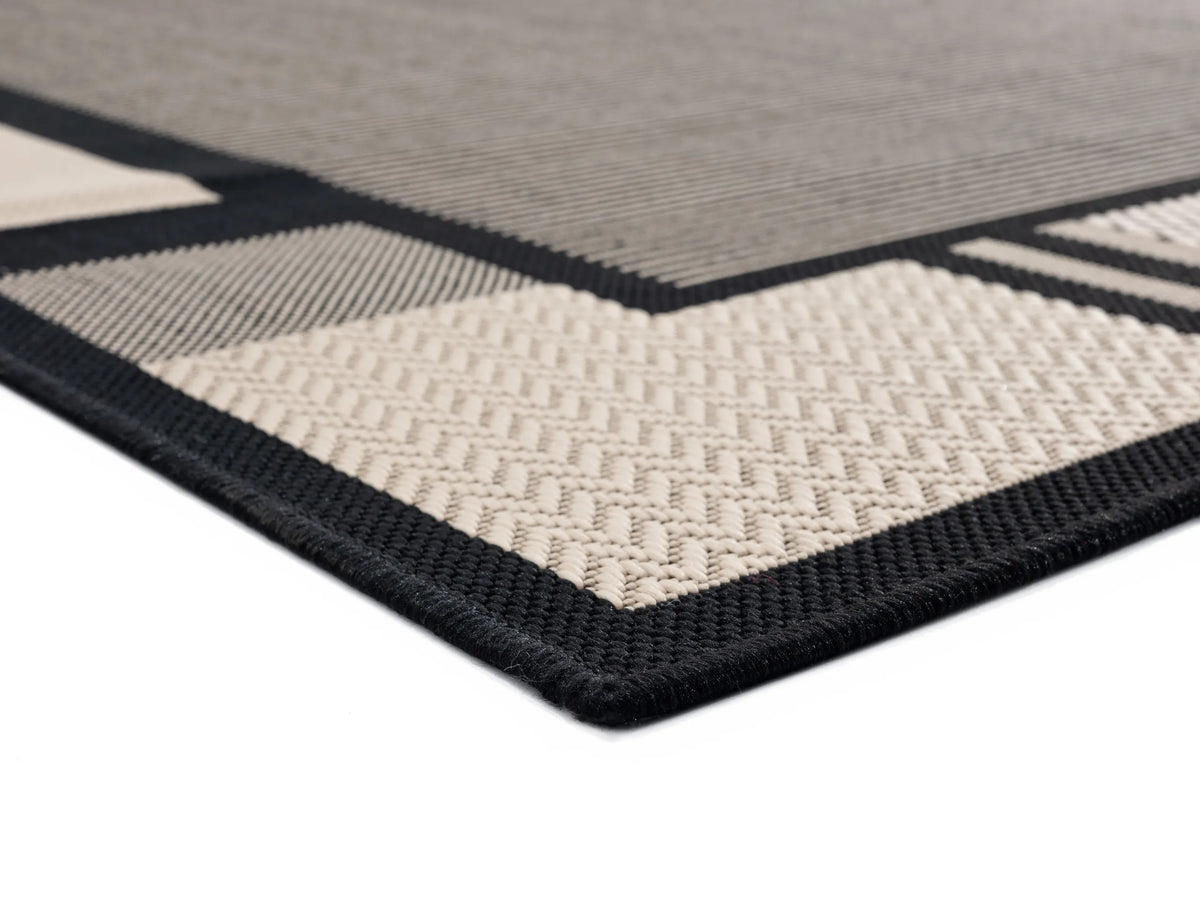 United Weavers Augusta Matira Black Rug - angle view