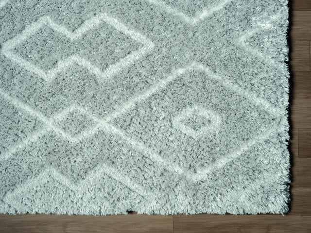 United Weavers Barcelona Martorell White Rug - angle view