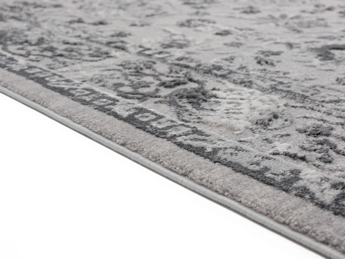 United Weavers Cascades Shasta Grey Rug - pile height detail