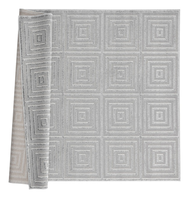 United Weavers Cascades Tehama Silver Rug - backing detail