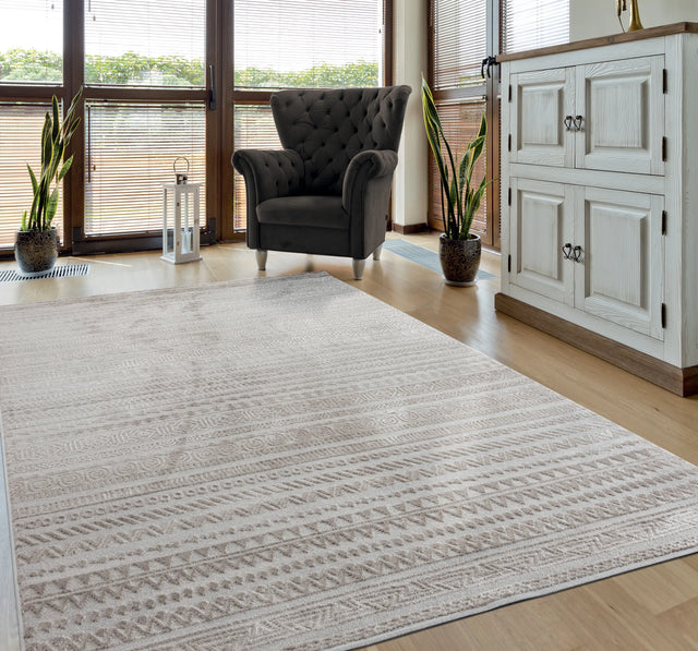 United Weavers Cascades Yamsay Wheat Rug - room scene