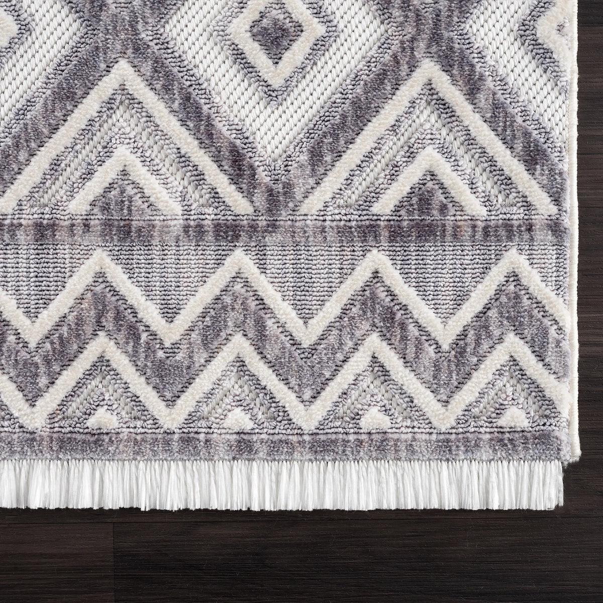 United Weavers Chelsea Brimmer Grey Rug - angle view
