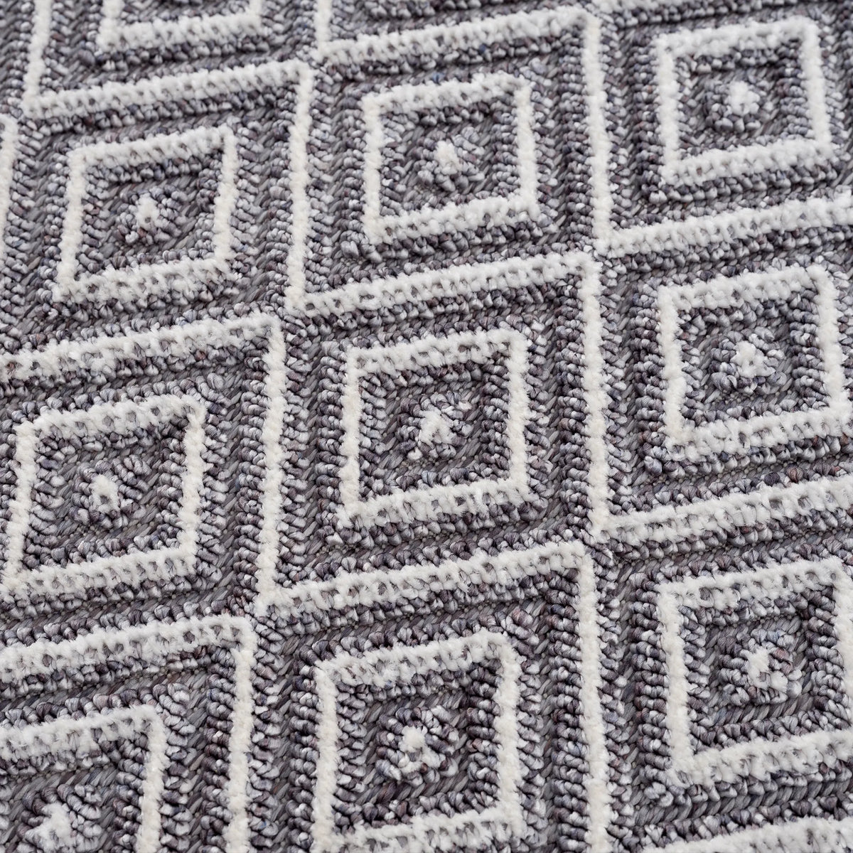 United Weavers Chelsea Houska Grey Rug - close-up detail