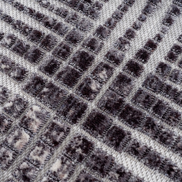 United Weavers Chelsea Islan Grey Rug - close-up detail