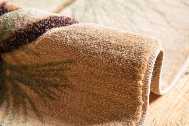 United Weavers Cottage Farmington Beige Rug - side close-up detail