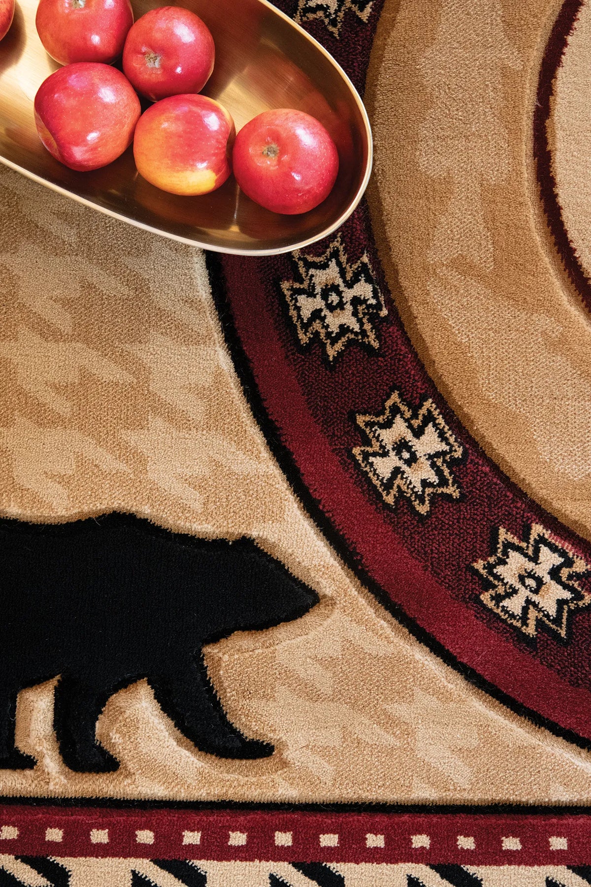 United Weavers Cottage Haven Beige Rug - close-up detail