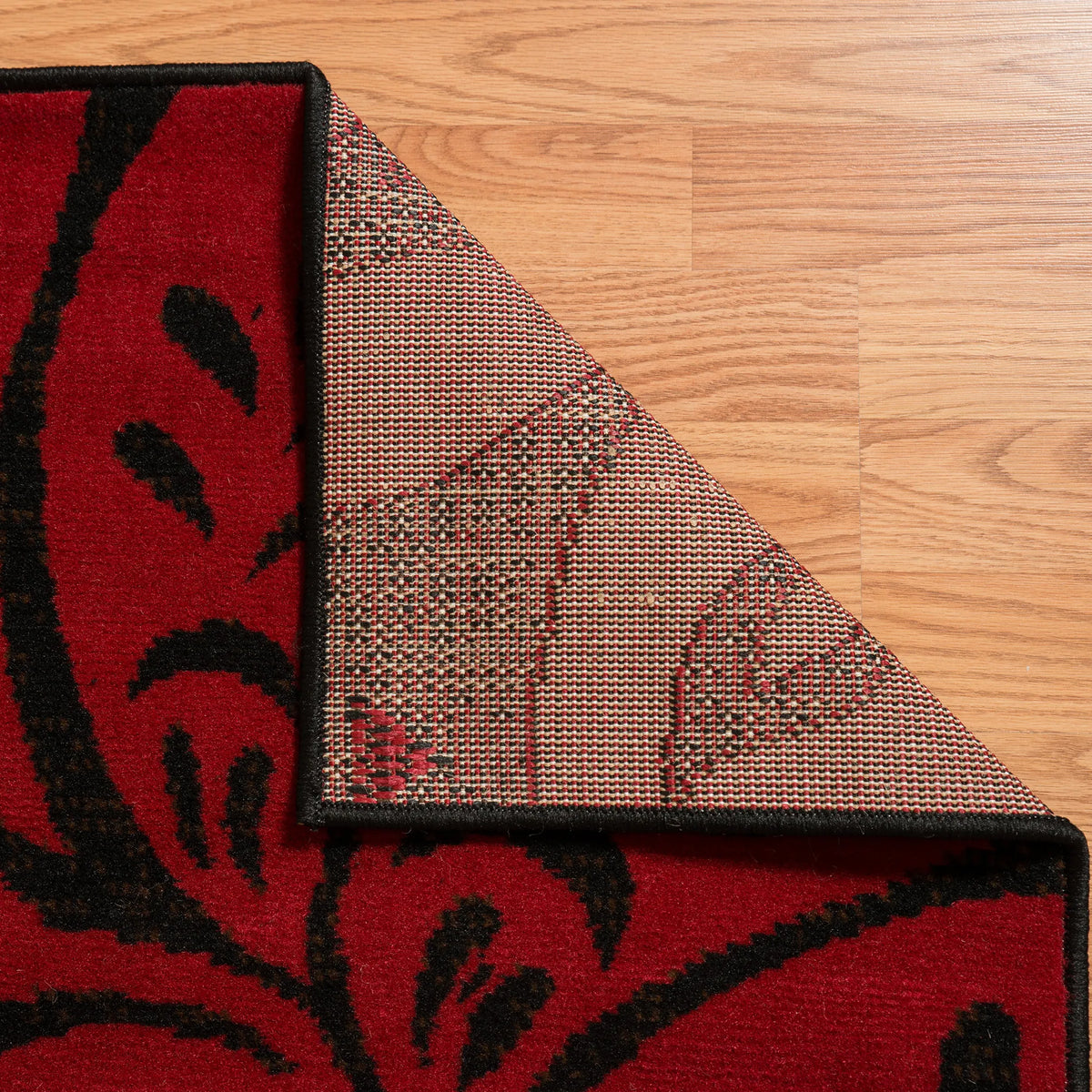 United Weavers Dallas Trouseau Red Rug - backing detail