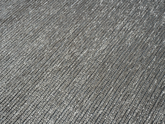 United Weavers Emerson Glory Grey Rug - close-up detail