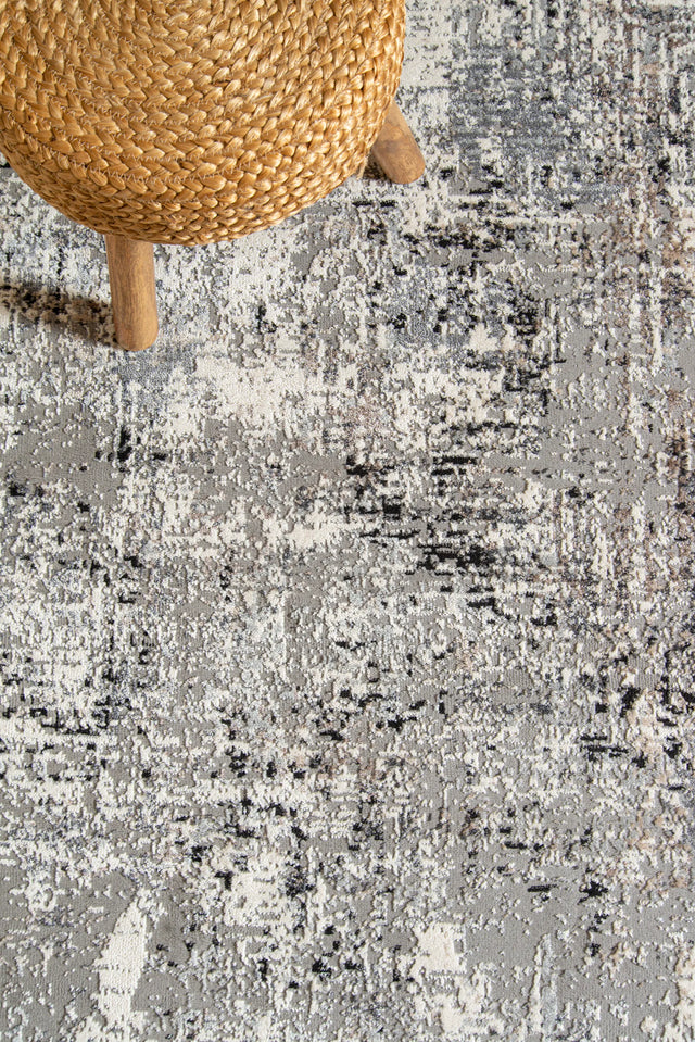 United Weavers Eternity Mizar Charcoal Rug - close-up detail