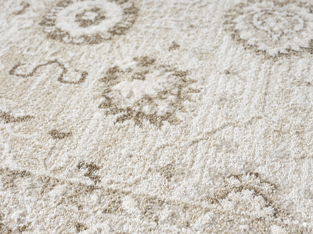United Weavers Lexington Rosebud Brown Rug - close-up detail