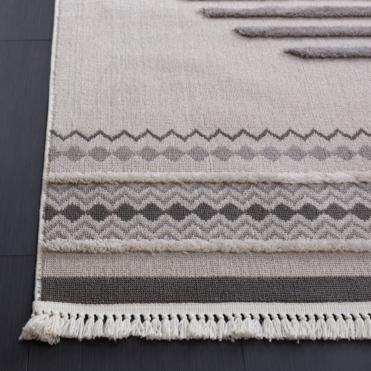 Safavieh Urban Urb214F Grey/Light Grey Rug.