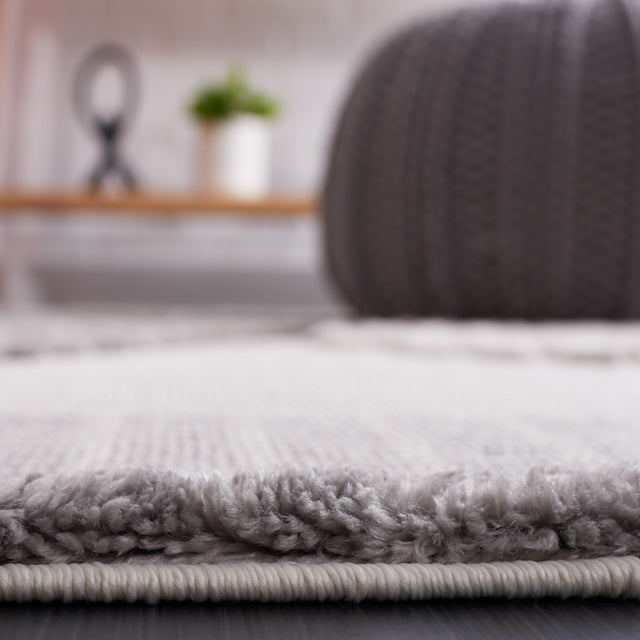 Safavieh Urban Urb218F Grey/Light Grey Rug.