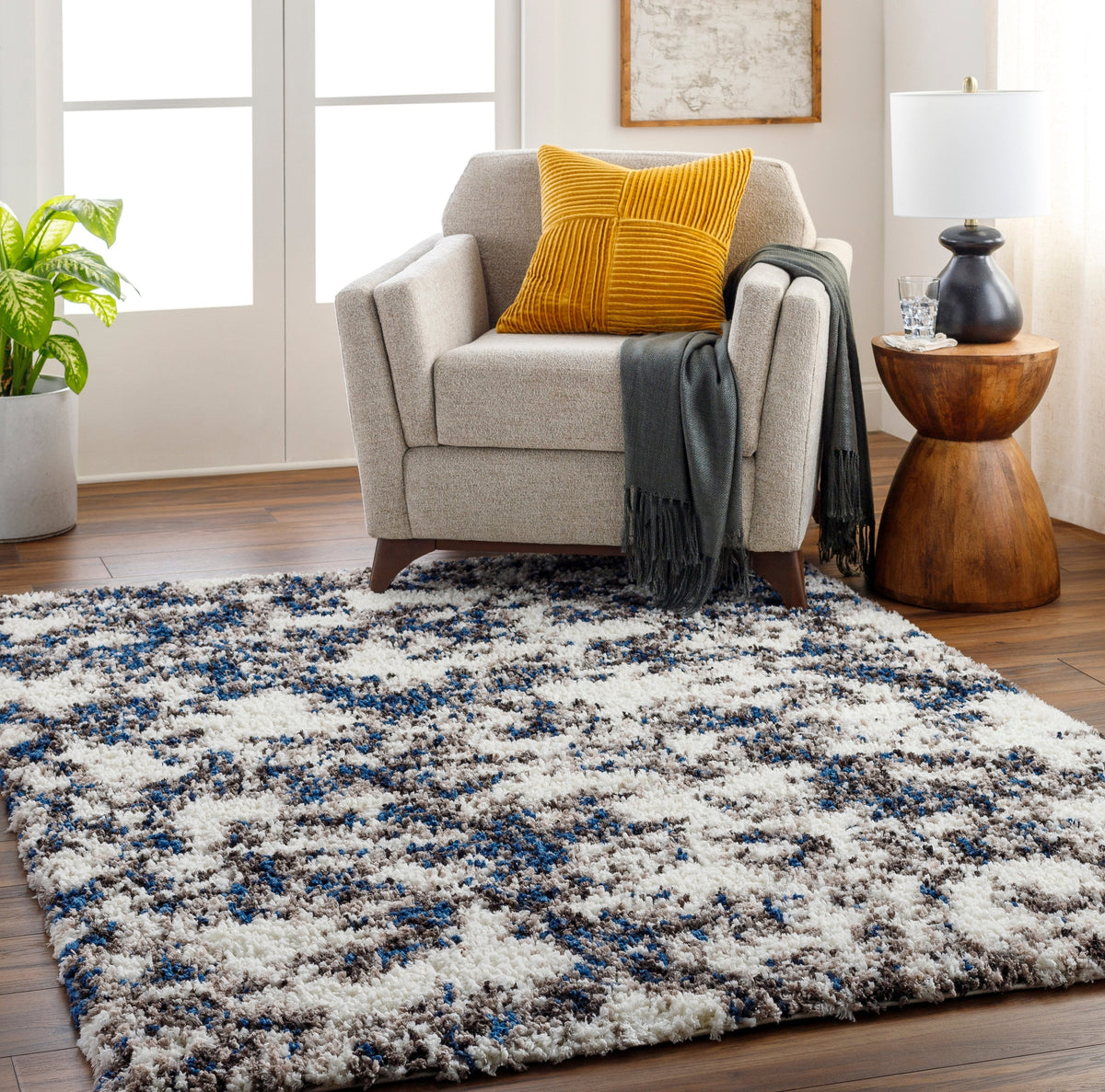 Surya Ultra Shag Utg-2300 Light Silver, Onyx, Metallic - Silver, Eggplant Rug.