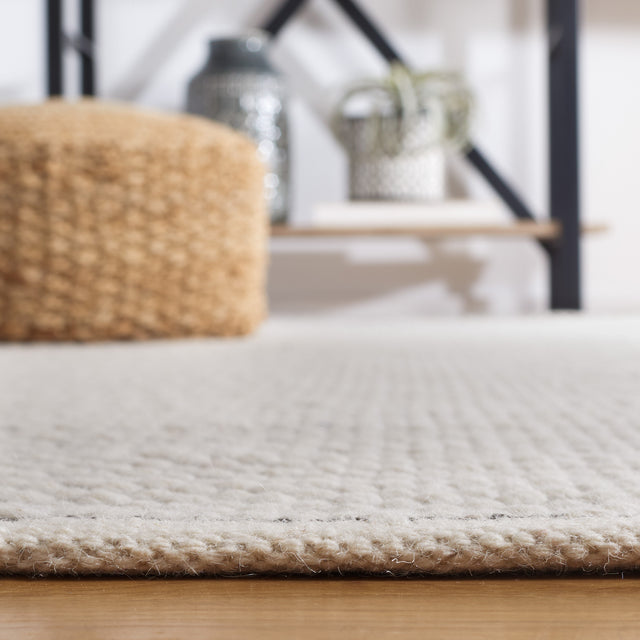 Safavieh Vermont Vrm650F Grey Rug.