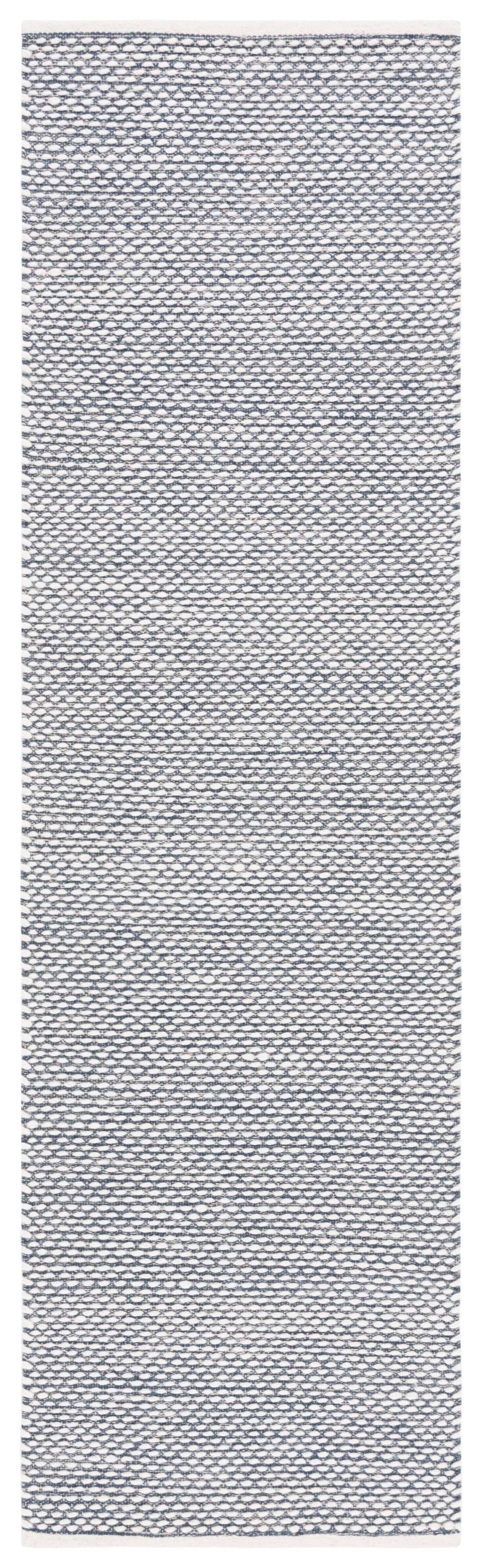 Safavieh Vermont Vrm650N Navy Rug.