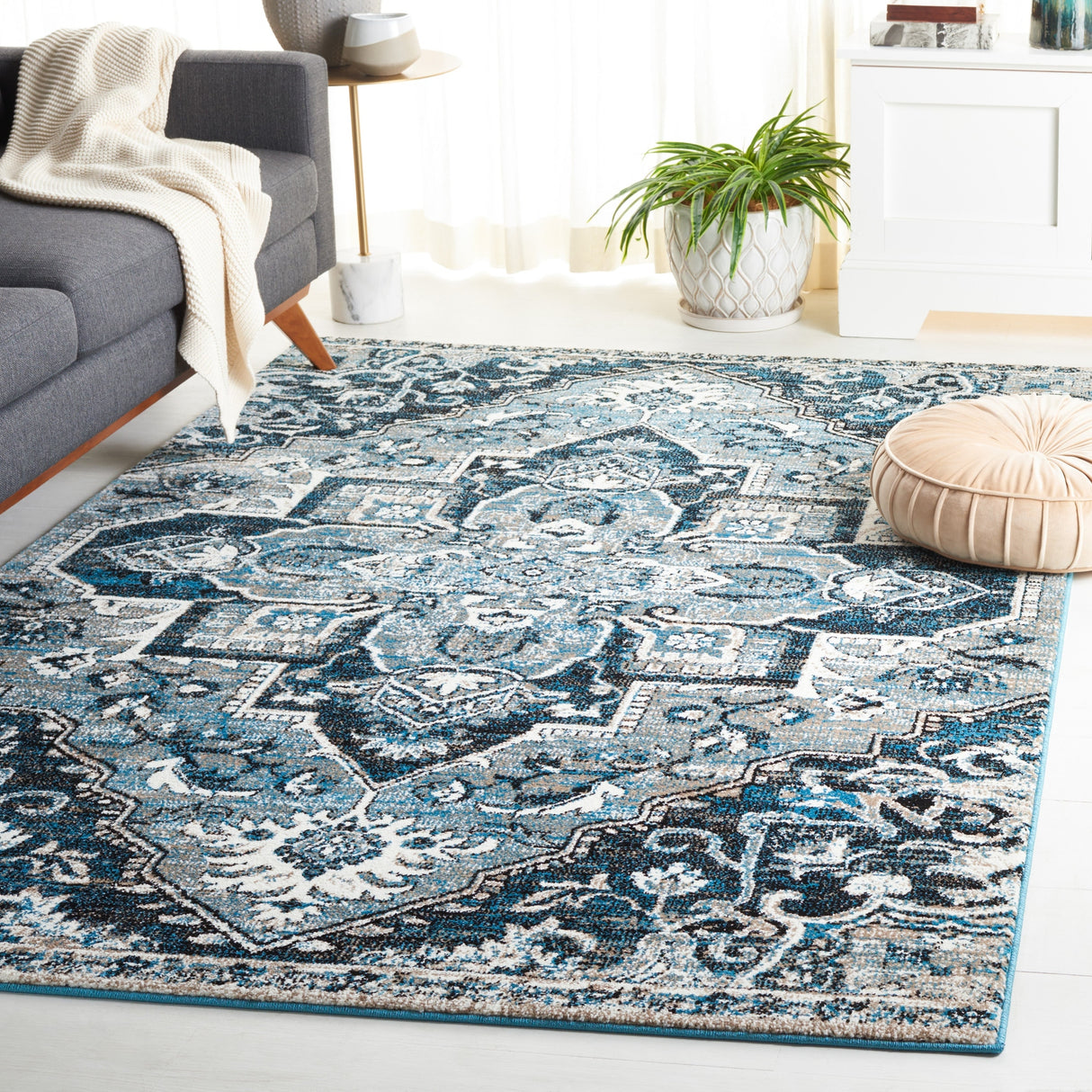 Safavieh Vintage Hamadan Vth226J Blue/Ivory Rug.
