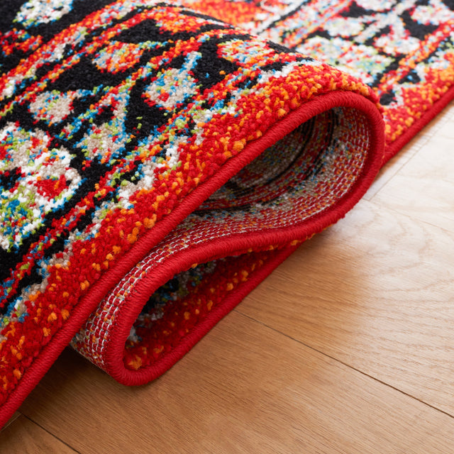 Safavieh Vintage Hamadan Vth230P Red/Black Rug.