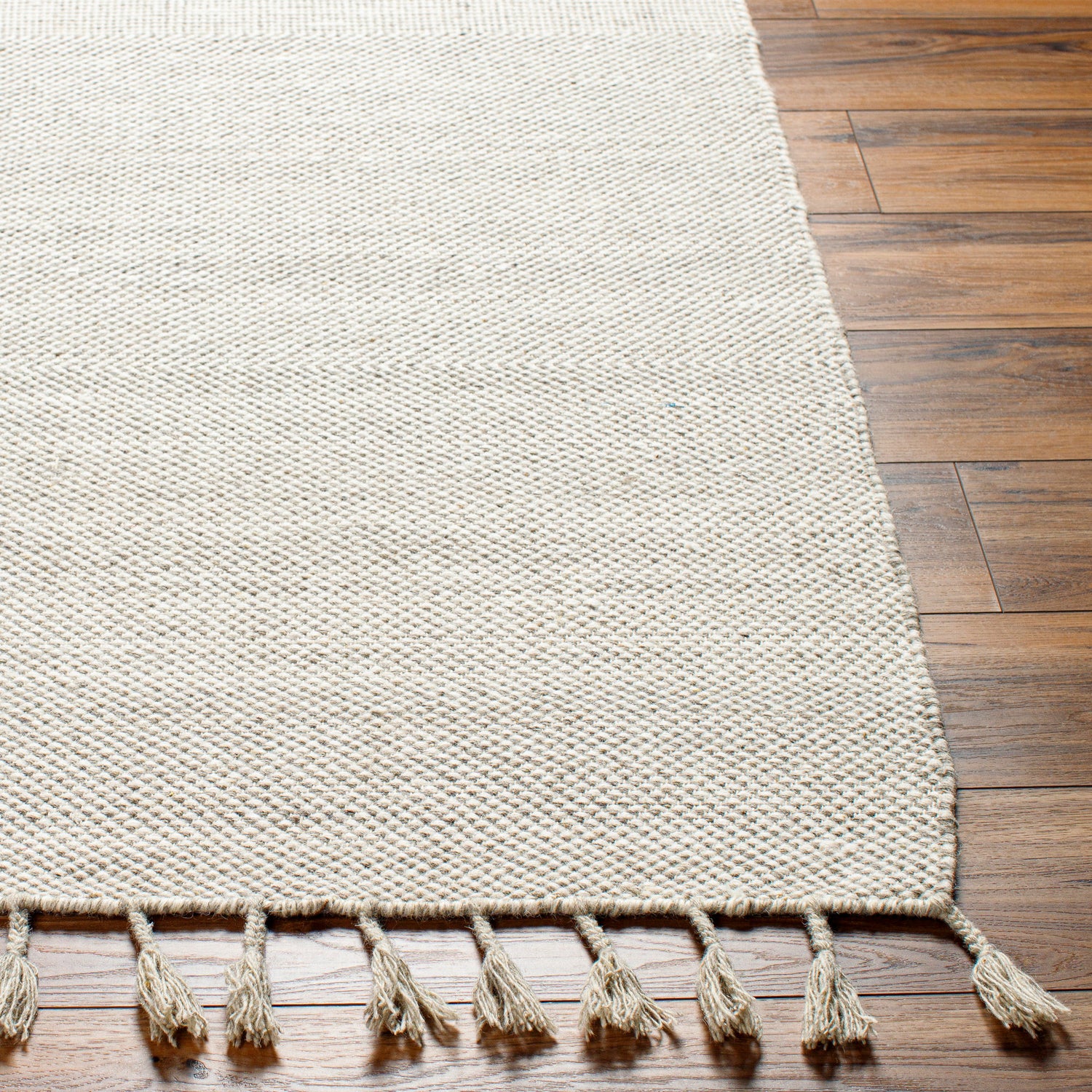 Surya Vivian Vvi-2301 Cream, Gray Rug.