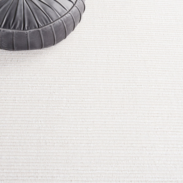 Safavieh Whisper Whs565A Ivory/Ivory Rug.