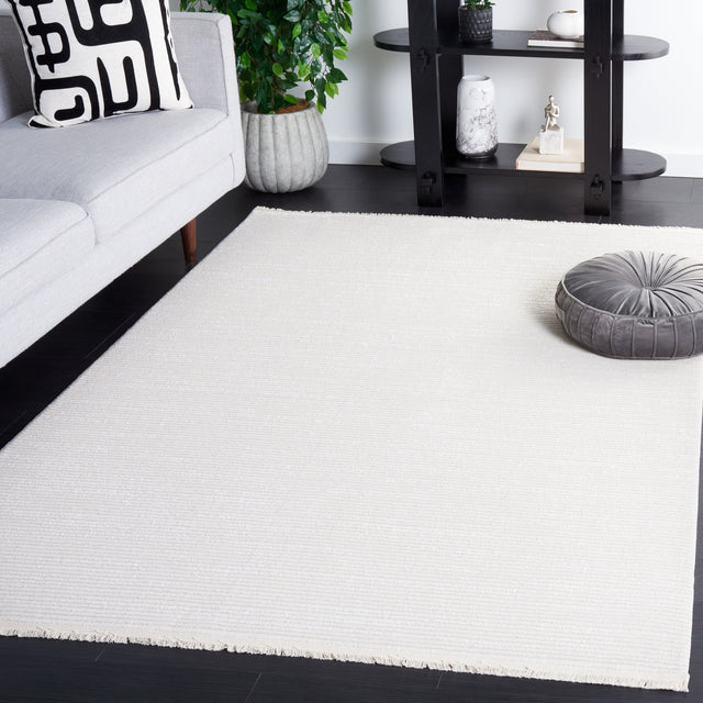 Safavieh Whisper Whs565A Ivory/Ivory Rug.