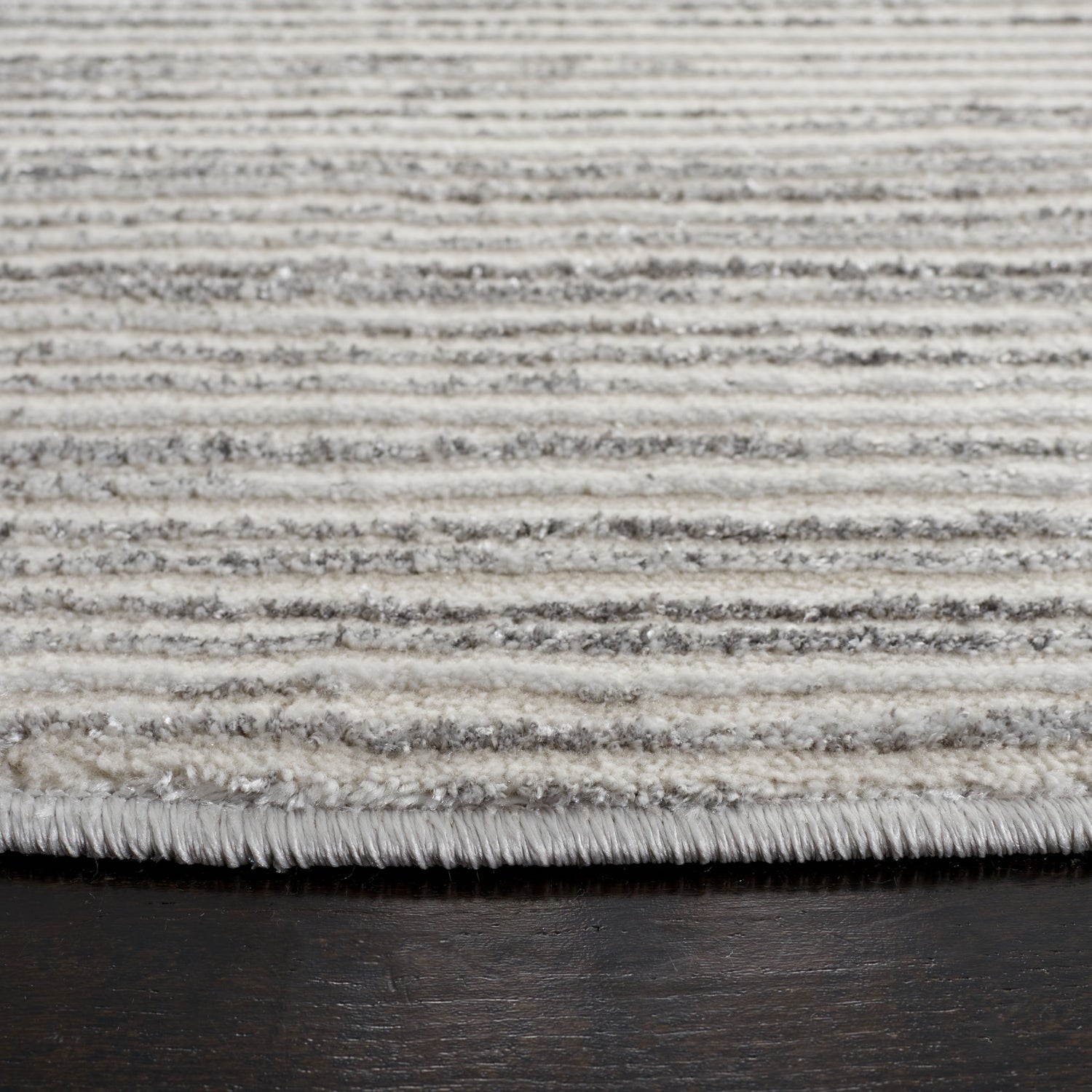 Safavieh Whisper Whs565F Light Grey/Ivory Rug.
