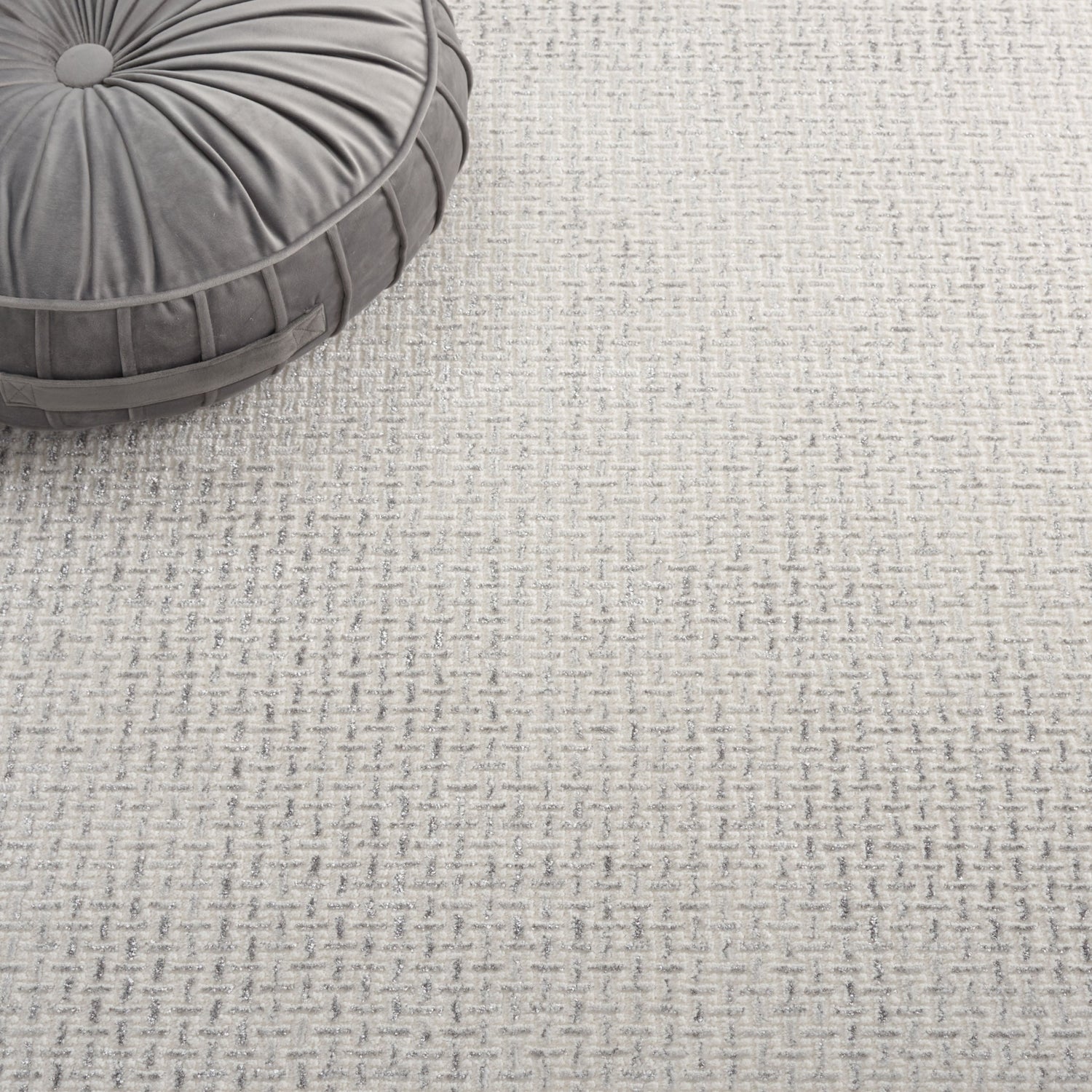 Safavieh Whisper Whs568F Light Grey/Ivory Rug.