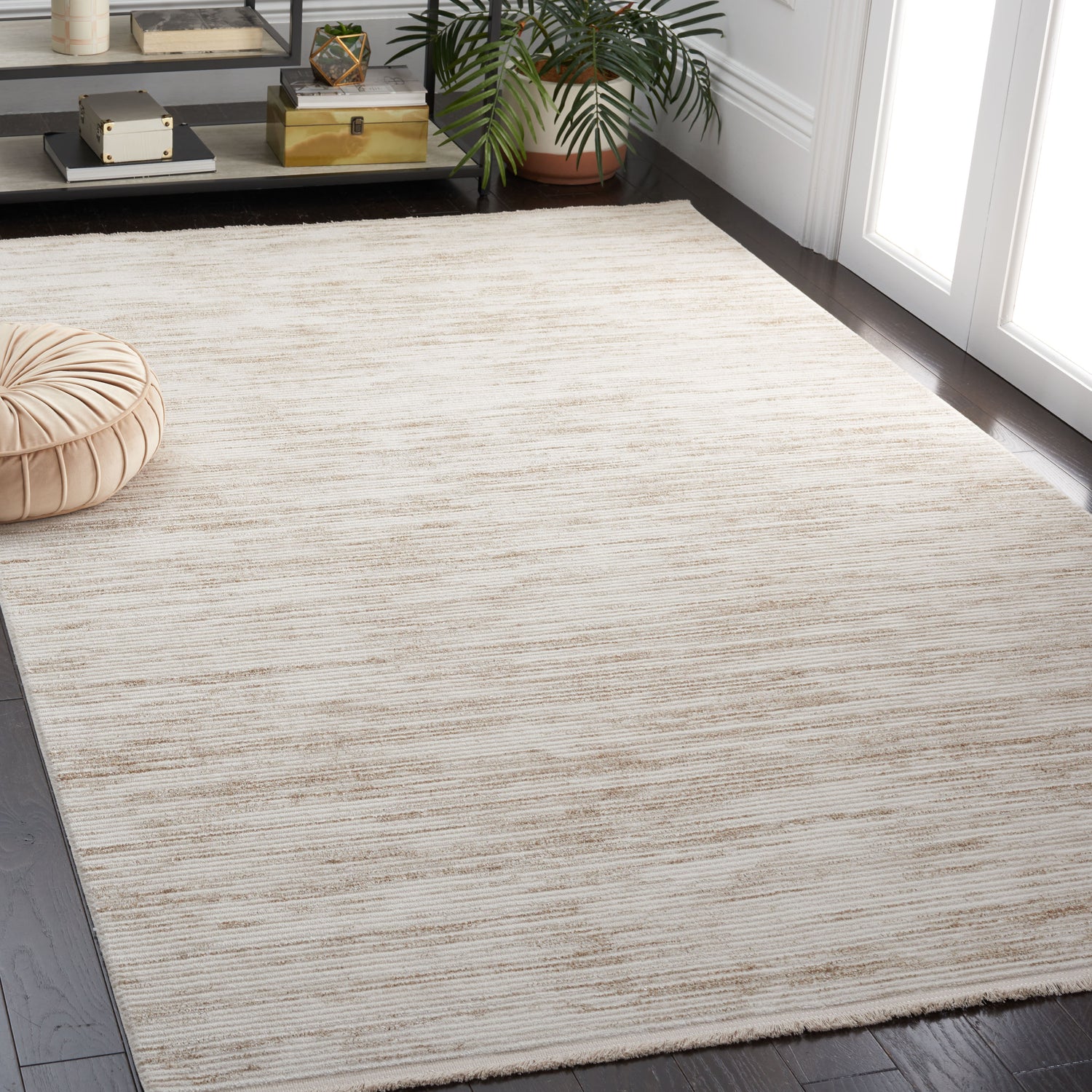 Safavieh Whisper Whs584A Ivory/Beige Rug.