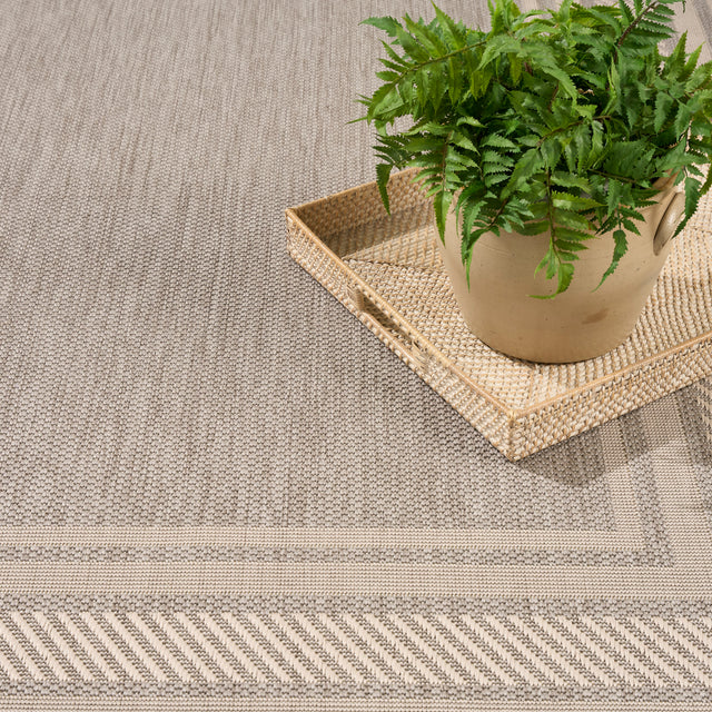 Nourison Horizon Indoor/Outdoor HOZ03 Grey Contemporary Area Rugs