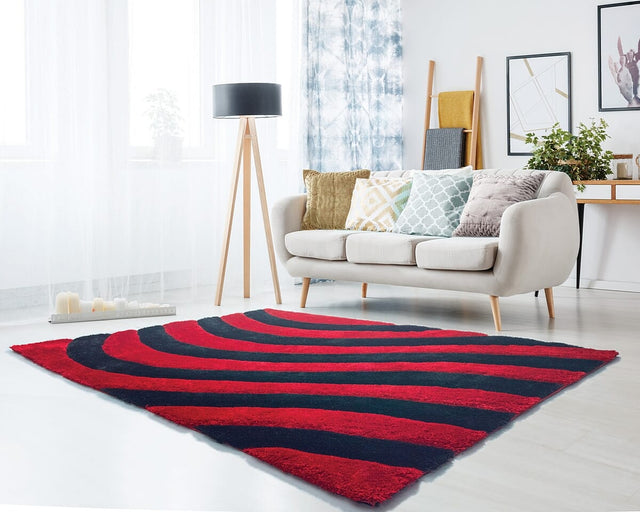 United Weavers Finesse Streamer Red (2100-21630) Rugs.