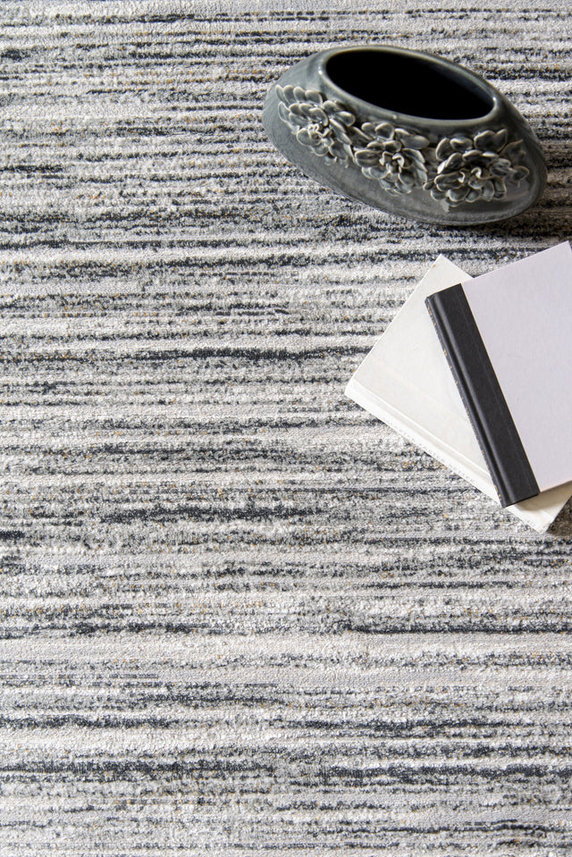 United Weavers Veronica Casino Wheat (2610-20191) Rugs.