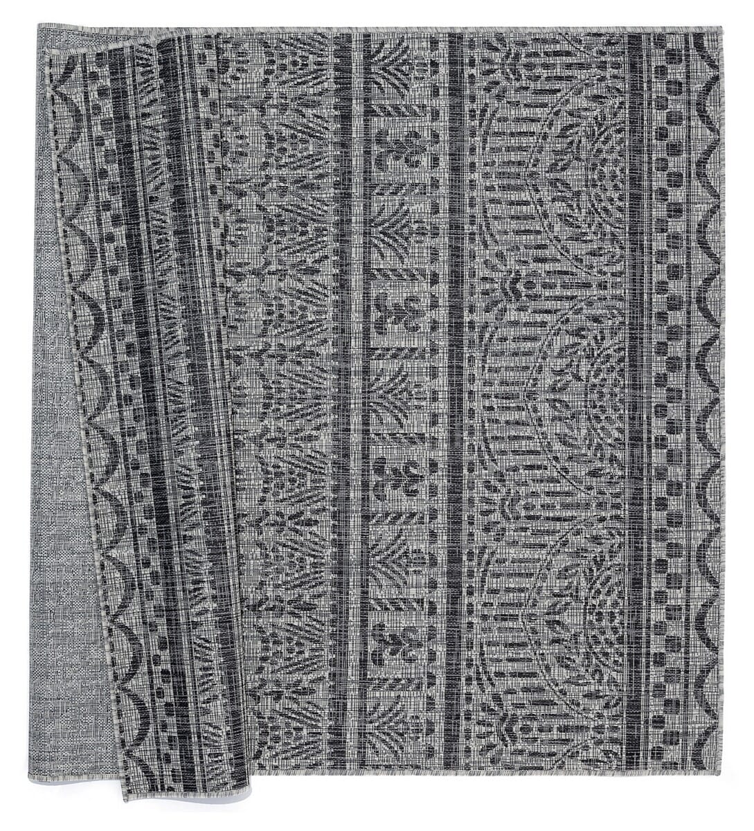United Weavers Augusta Diani Black (3900-10170) Rugs.