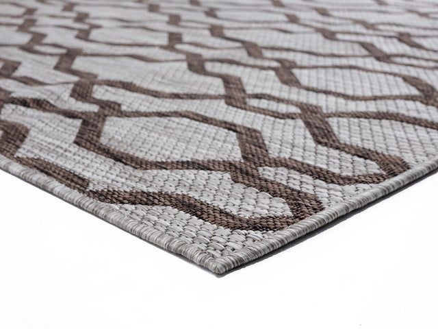 United Weavers Augusta Belle Mare Brown (3900-10450) Rugs.